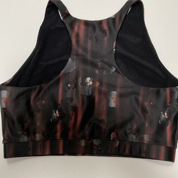 Peloton  NWT Floral Print Bra. Size Medium - Picture 2 of 3